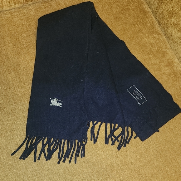 Blueknitted burberry scarf with fringes and standard length - Picture 1 of 5